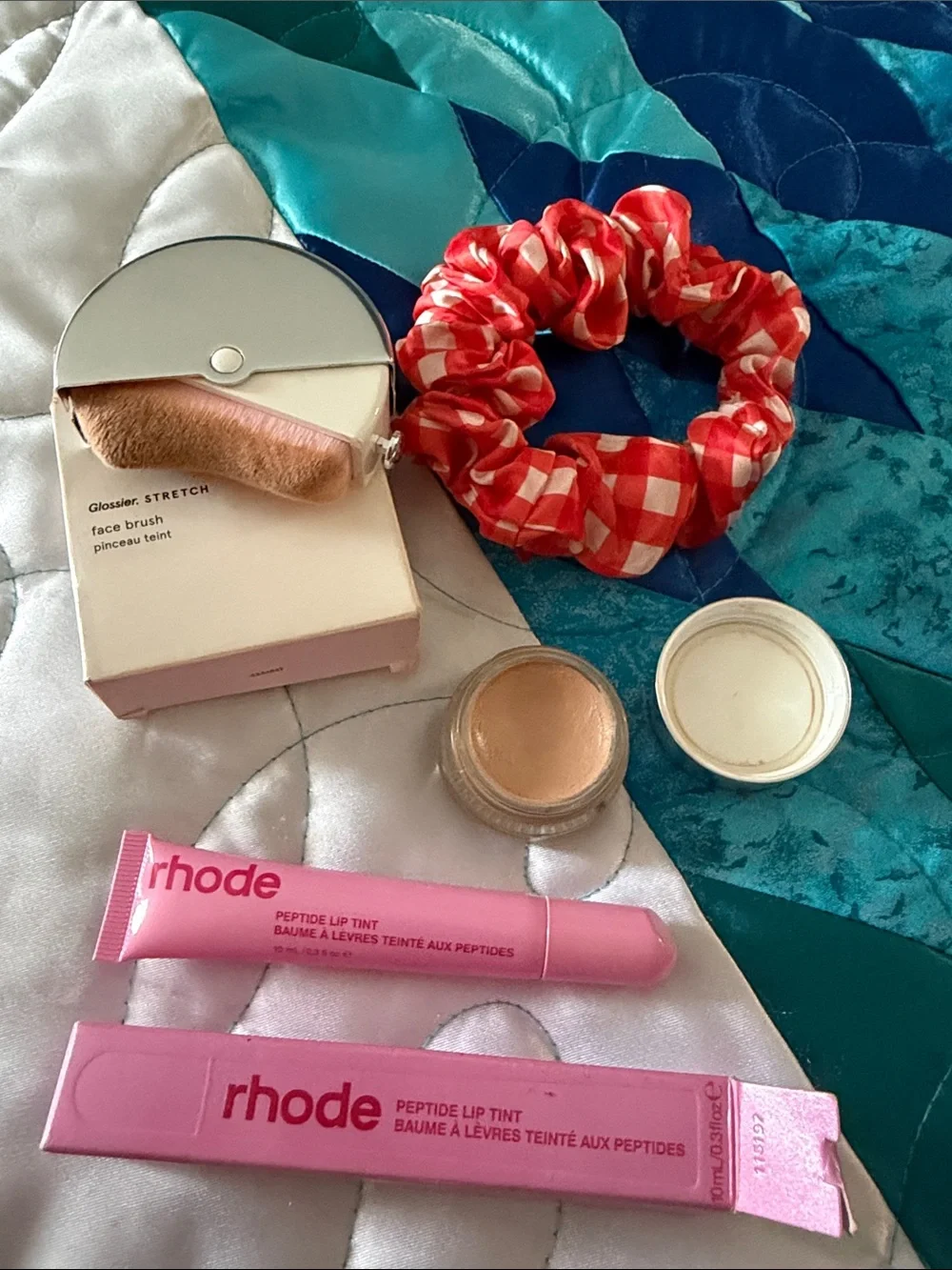 glossier + rhode + slip silk scrunchie bundle. ✨